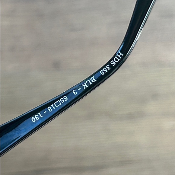 Harley-Davidson Black Sunglasses with Flame Design !!